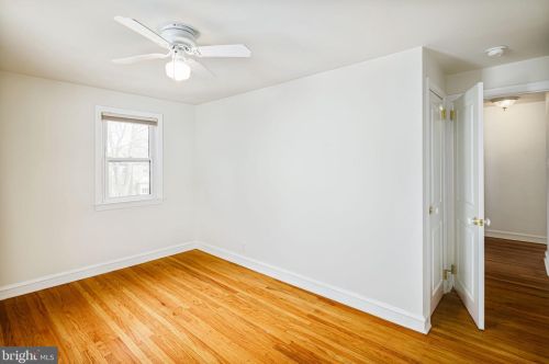 762 Mount Vernon Ave, Tavistock NJ  08033-2817 exterior