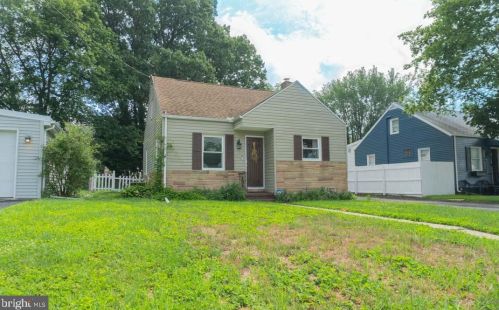 2601 Northland Ave, York PA  17406-3126 exterior