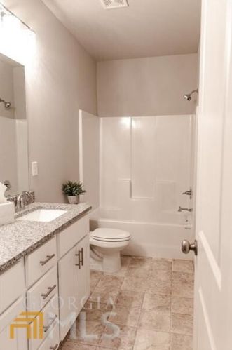 4446 Links Blvd, Jefferson GA  30549-8823 exterior