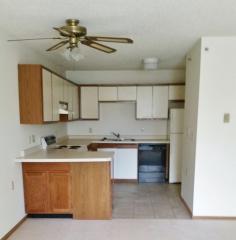 2350 Ridge Dr, Minneapolis MN  55416-5650 exterior