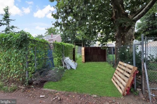 838 Lamberton St, Trenton NJ  08611-3410 exterior