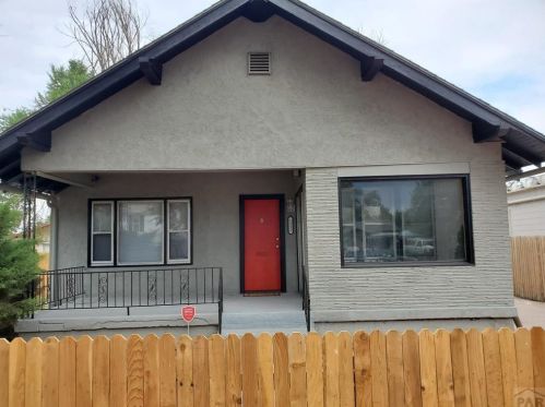 1232 Cypress St, Pueblo, CO 81004-2926