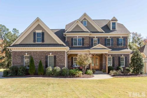 1843 Napoli Dr, Apex, NC 27502-9658