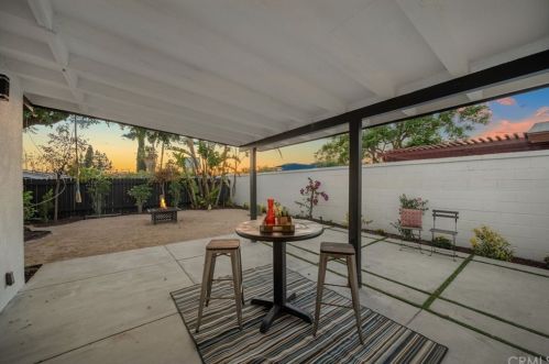 2041 Catalpa Ave, Anaheim CA  92801-3407 exterior