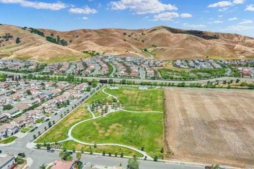 5077 Ellis Godfrey Dr, Fairfield CA  94533-8959 exterior