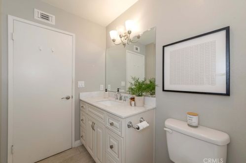 15192 Touraine Way, Irvine CA  92604-3150 exterior