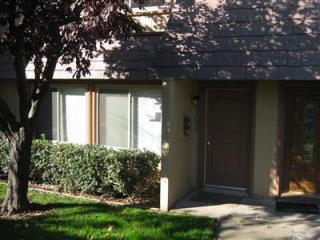 5921 Via Casitas, Carmichael, CA 95608-6539