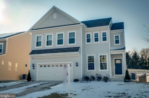 813 Bentgrass Dr, Aberdeen, MD 21001-3948
