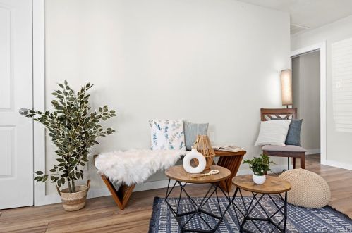 2895 Fairfax St, Denver CO  80207-2748 exterior