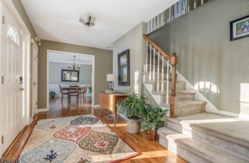 2 Rustic Trl, Flemington, NJ 08822-5550