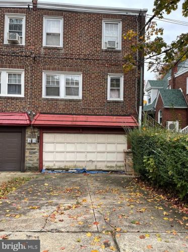 429 Allens Ln, Philadelphia PA  19119-1104 exterior