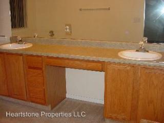 5958 Wenatchee St, Aurora CO  80015-6658 exterior