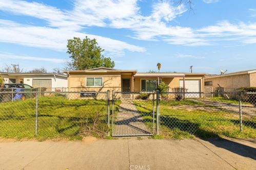 1564 15th St, San Bernardino, CA 92411-1614