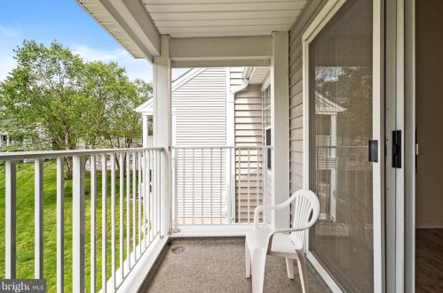 514 Eagles Chase Dr, Trenton NJ  08648-2539 exterior