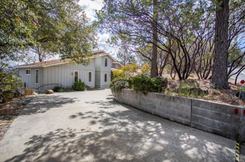 17415 Aileen Way, Grass Valley, CA 95949-7203