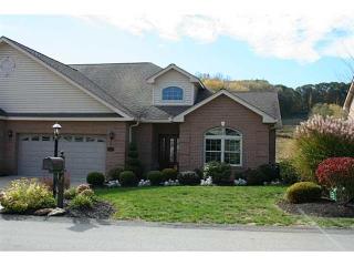 121 Green Meadow Ct, Washington, PA 15301-1476