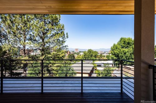 267 Clermont St, Denver CO  80246-1039 exterior