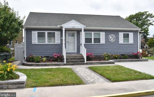 321 Sunset Dr, Ocean City, MD 21842-5446