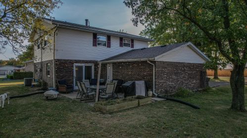 1014 Bowman Rd, Springfield OH  45505-1822 exterior