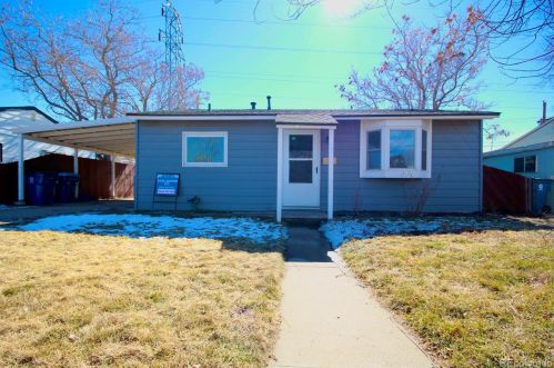 4460 Saurini Blvd, Denver, CO 80022-2339