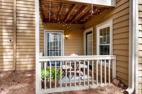 1201 Country Park Dr, Smyrna GA  30080-8226 exterior