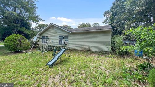 50 Mill Creek Rd, Berkeley Township, NJ 08721-1339