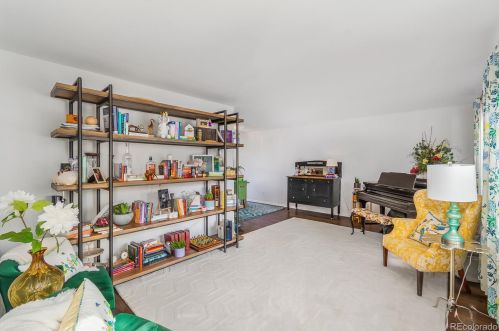 2318 Olive St, Denver CO  80207-3541 exterior