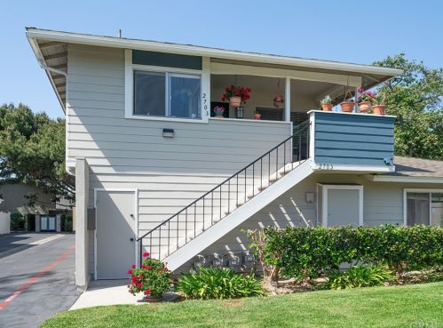 2703 Meadowwood, Santa Ana, CA 92704-5428