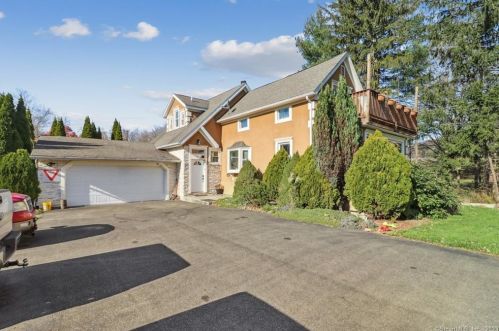 192 Pratt St, Southington, CT 06489-4254