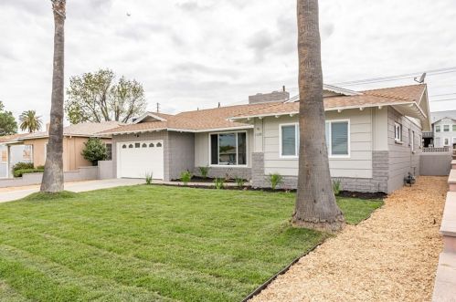 1139 Valencia Dr, Colton, CA 92324-1728