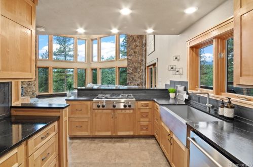 8257 Summit Dr, Morrison CO  80465-2431 exterior