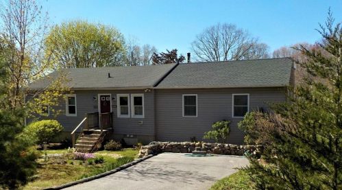 120 Peckham Hollow Rd, Charlestown, RI 02813-2720