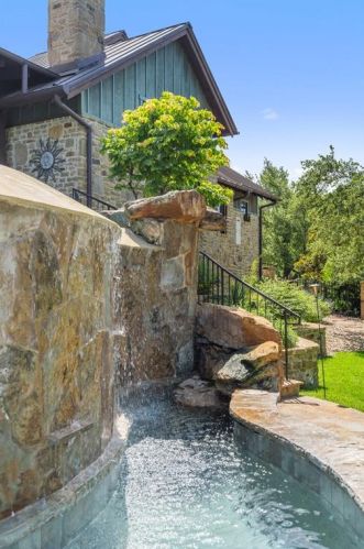 17837 Flagler Dr, Austin TX  78738-7630 exterior