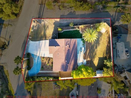 160 El Valle Opulento, Vista CA 92083-7708 exterior