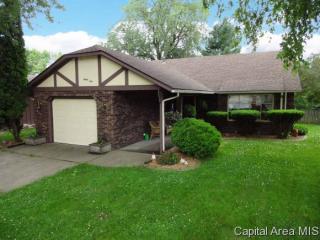 31 Bonneville Dr, Springfield, IL 62707-9327