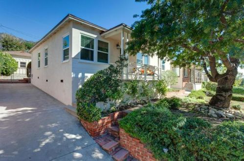 3563 Santa Carlotta St, Glendale CA  91214-1116 exterior