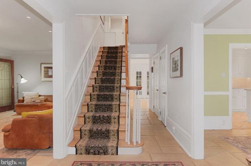 315 Maple Ave, Tavistock, NJ 08033-1435