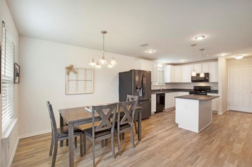 6112 Misty Breeze Dr, Fort Worth TX  76179-5343 exterior