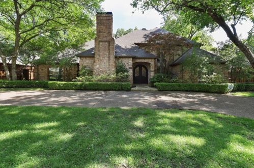 5822 Flintshire Ln, Dallas, TX 75252-5131