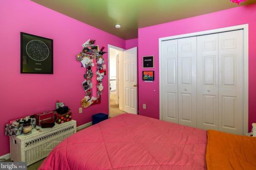 1674 Stony Battery Rd, Lancaster PA  17601-1287 exterior