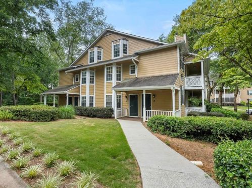 4060 Riverlook Pkwy, Marietta, GA 30067-4847