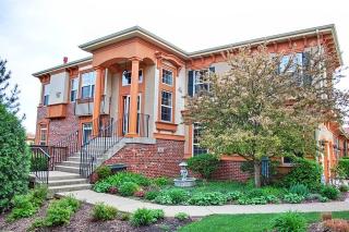 342 Veneto, Hanover Park, IL 60108-1036