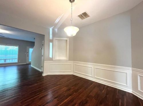 2188 Executive Dr, Duluth GA  30096-8969 exterior