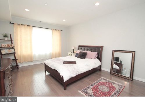 1129 20 St, Philadelphia PA 19132-3720 exterior