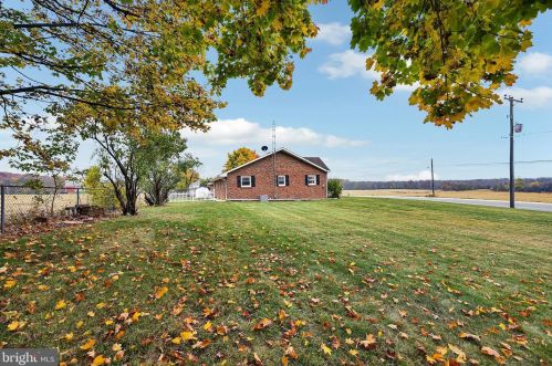 2345 Carlisle Pike, Hanover PA  17331-8777 exterior