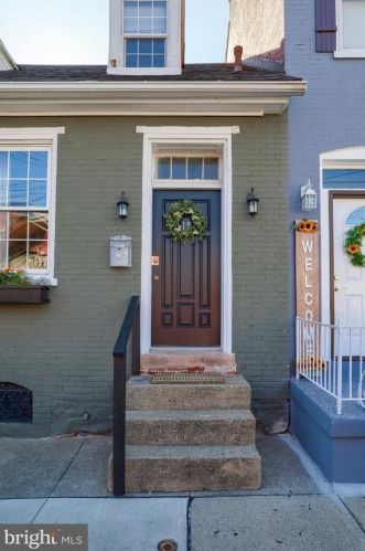 19 Howard Ave, Lancaster PA  17602-3603 exterior