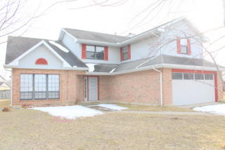 8810 Classic Ct, Dayton, OH 45424-6447
