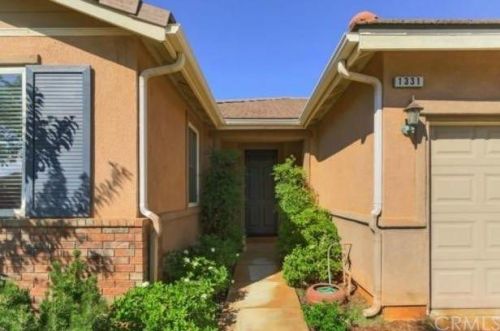 1331 Clover Way, Beaumont, CA 92223-8402