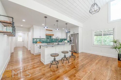1125 Edgefield Dr, Atlanta GA  30310-3716 exterior