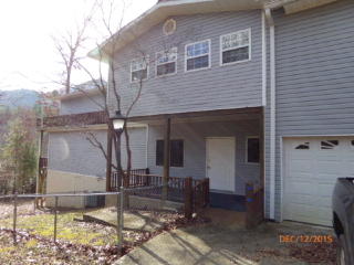 1066 Ridge Rd, Hiawassee, GA 30546-4646